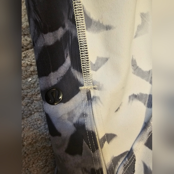 Lululemon Wunder Under Dance SE Pretty Skirted Crop Leggings 4 - Picture 7 of 15